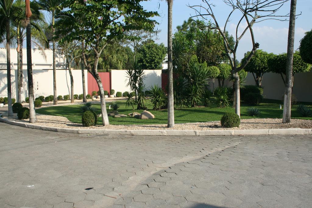 Top'S Motel (Adults Only) Jacareí Extérieur photo